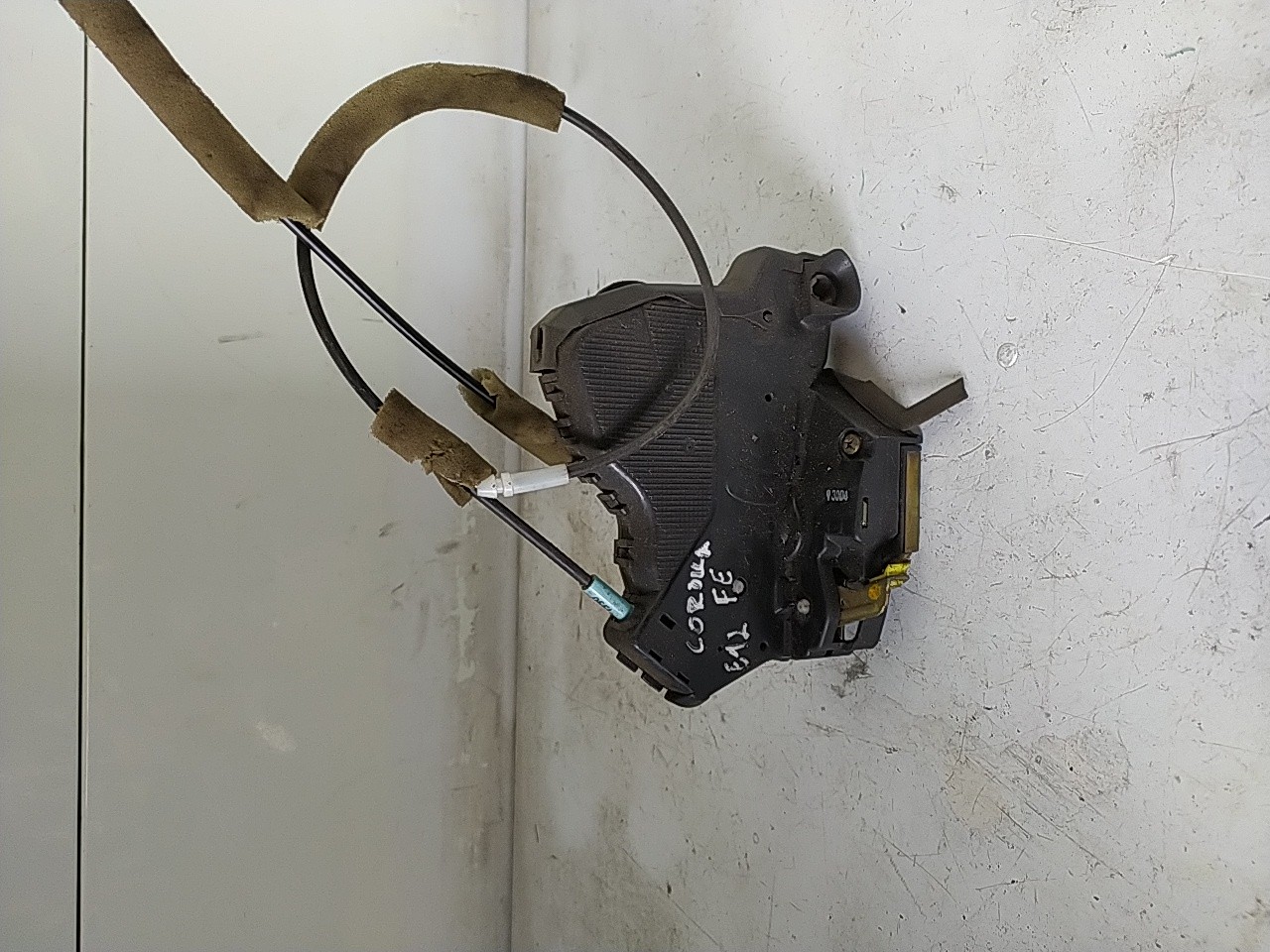 Fecho porta  fte esq (20212121).