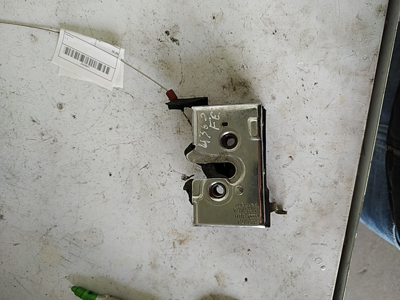 Fecho porta  fte esq (20239671).