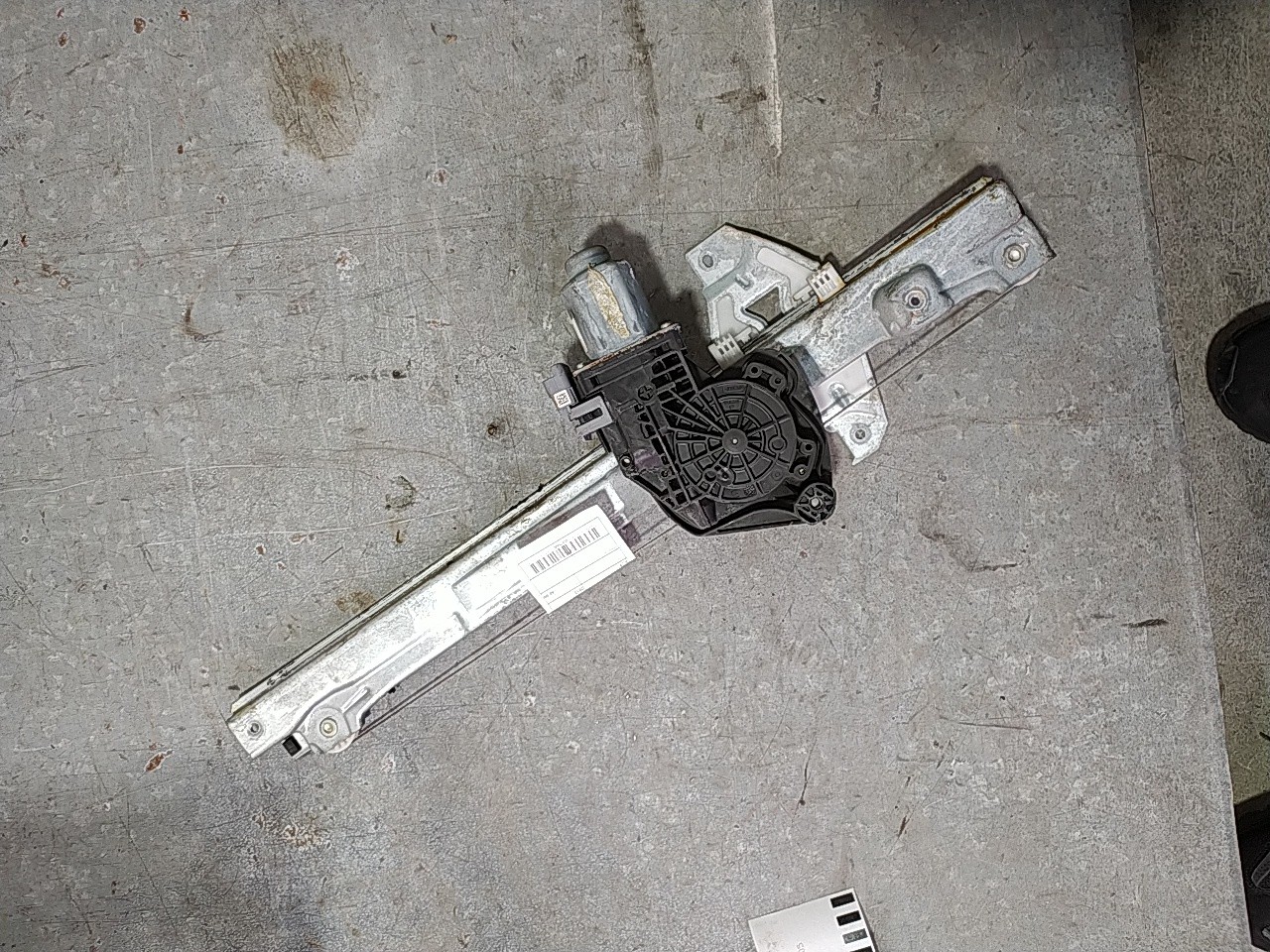 Elevador elect fte dto (20275420).