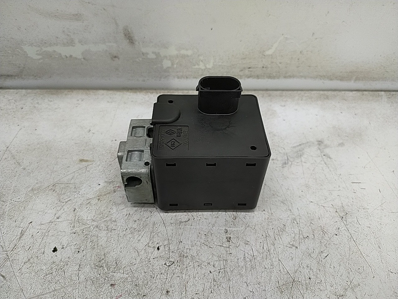 Tranca direcção (20277180).