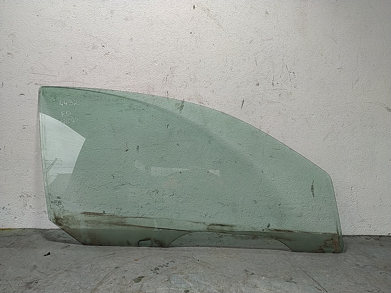 Vidro porta frente direita (20272269).