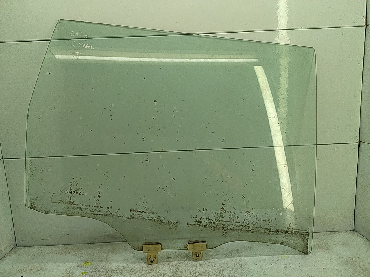 Vidro porta tras direita (20201242).