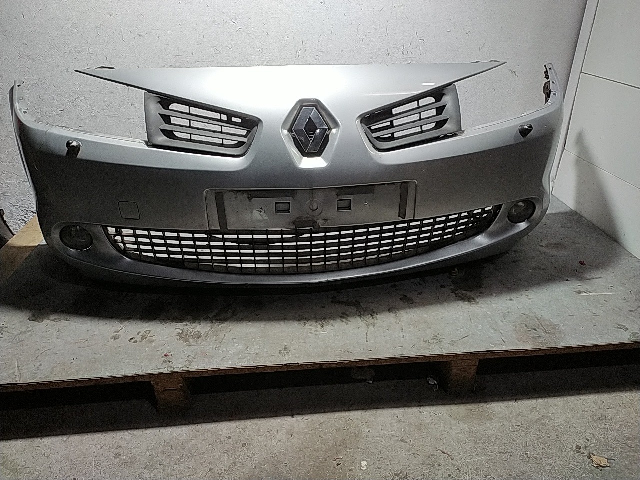 Para choques frente (20277033).