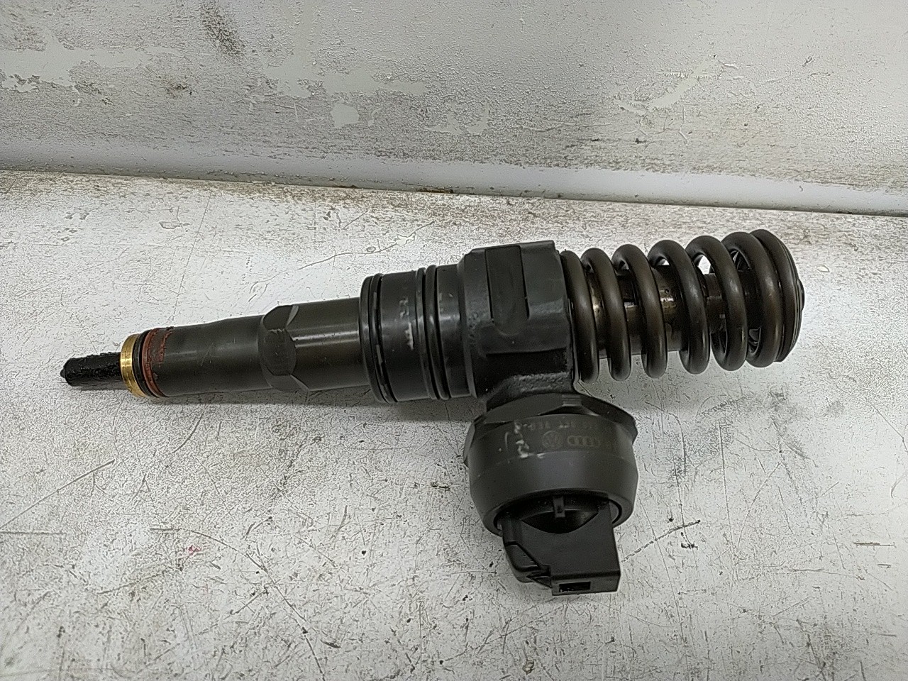 Injector (20277572).