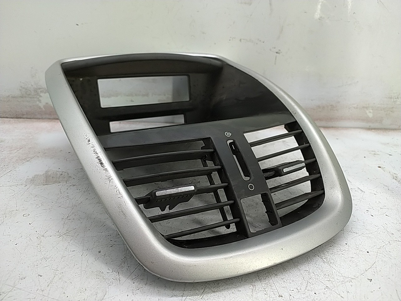 Saida ar central / difusor (20277608).