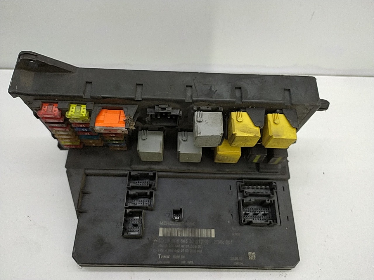 BCM - Caixa Fusiveis (20277879).