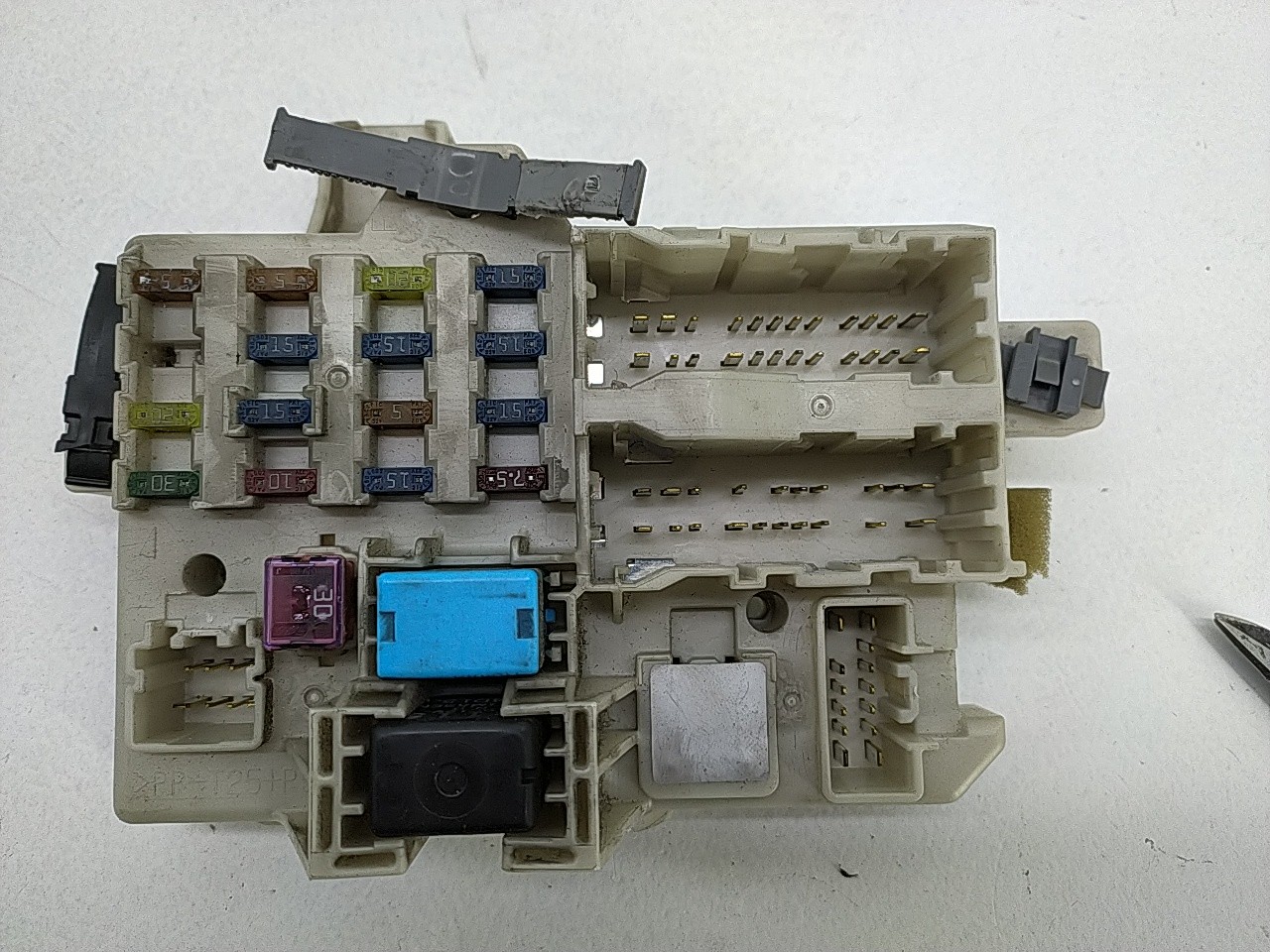 BCM - Caixa Fusiveis (20277908).