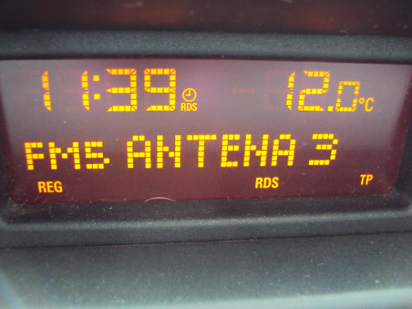 Display rádio (20201824).