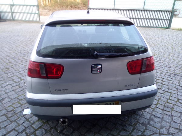 Porta tampa de  mala (20217159).