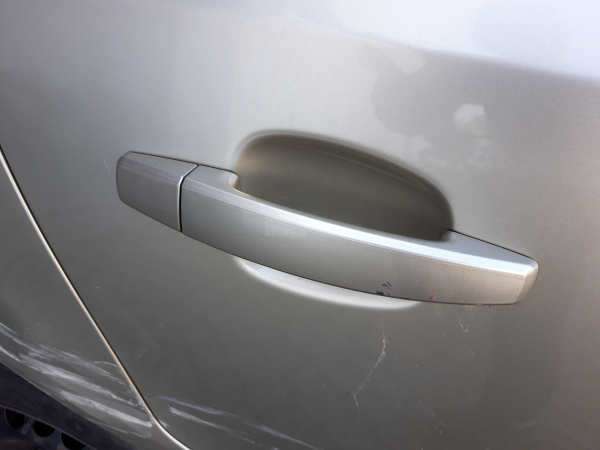 Puxador tras direito (20230567).