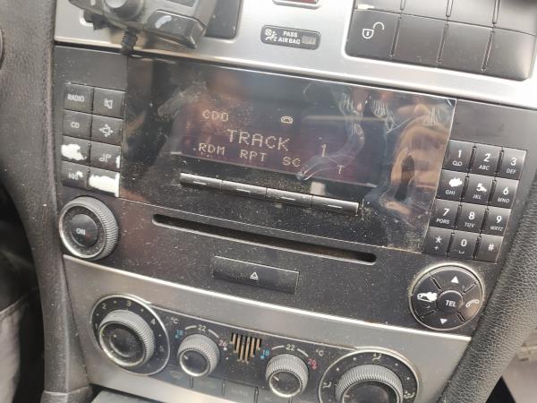 Auto radio cd