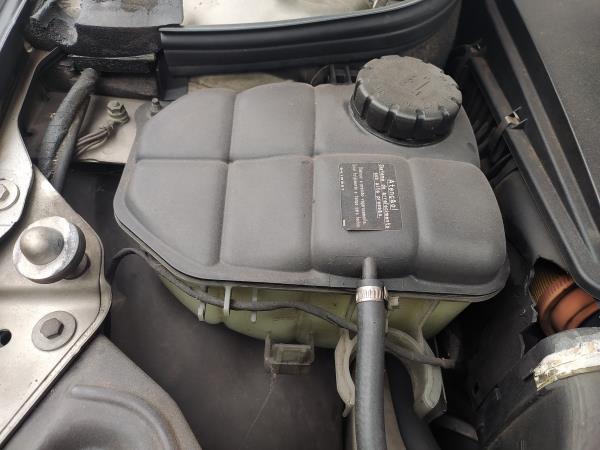 Deposito agua radiador (20259564).