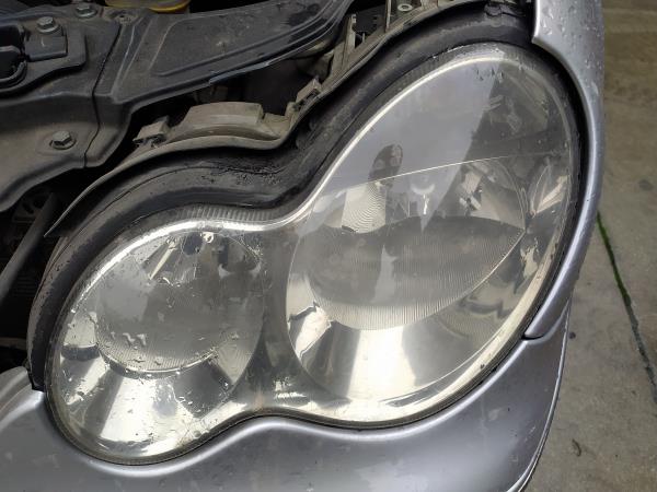 Farol esquerdo (20259576).