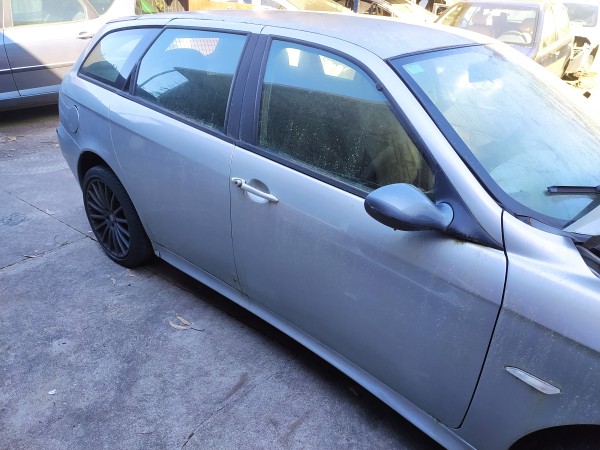 Porta frente direita (20268050).