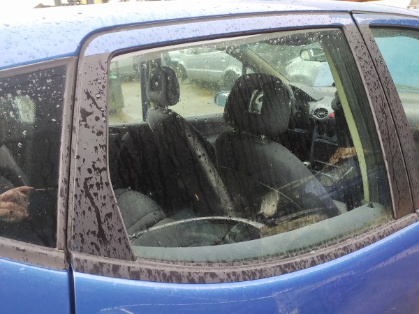 Vidro porta tras direita (20267992).