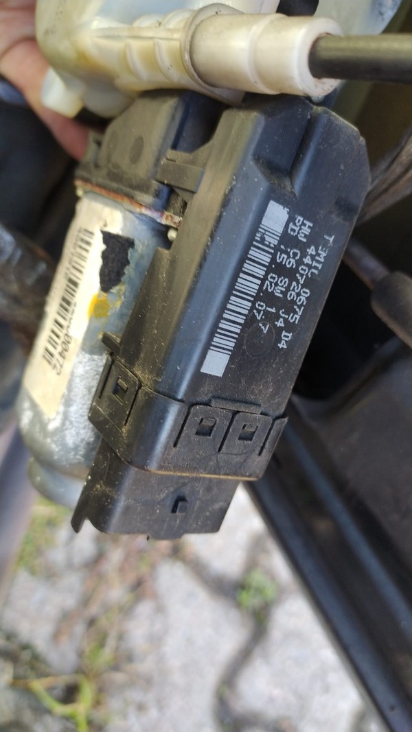 Elevador elect fte dto (20274752).