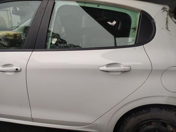 Porta tras esquerda (20277237).