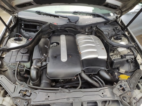 Cobertura motor (20277761).