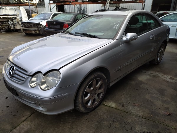 Guarda lamas esquerdo (20277794).