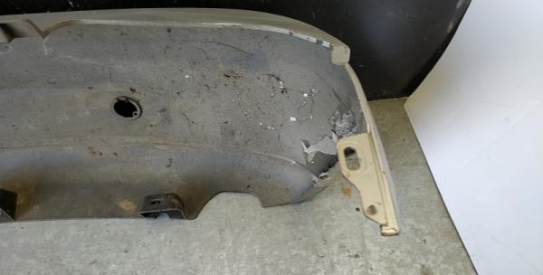 Para choques traseiro (20246523).