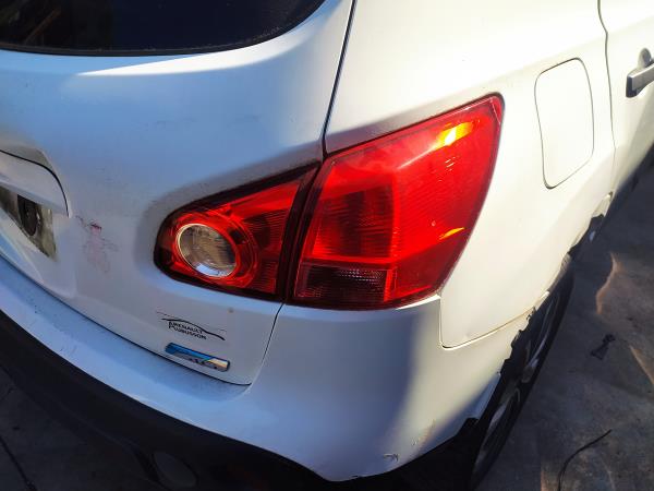 Farolim tras direito mala (20268264).