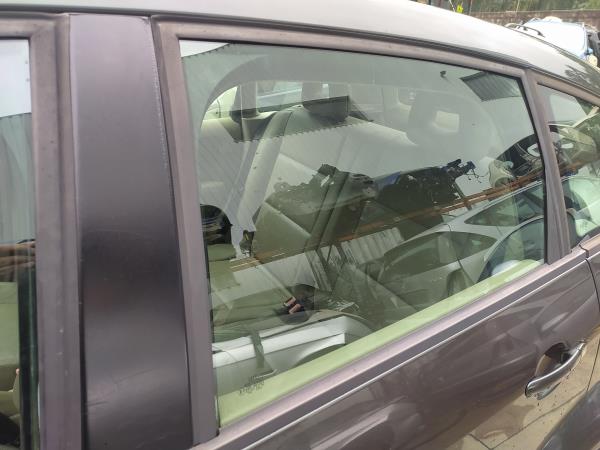 Vidro porta tras esquerda (20268754).