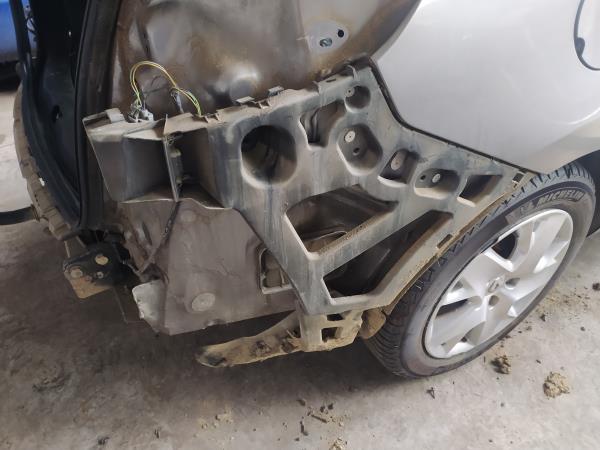 Guia Para choques trás (20270215).