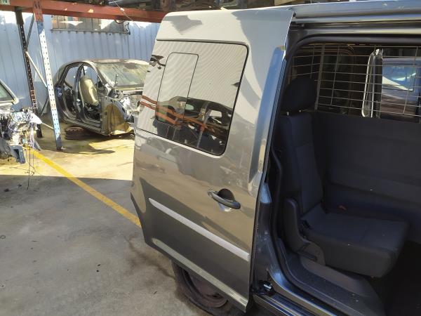 Porta lateral Direita (20270498).