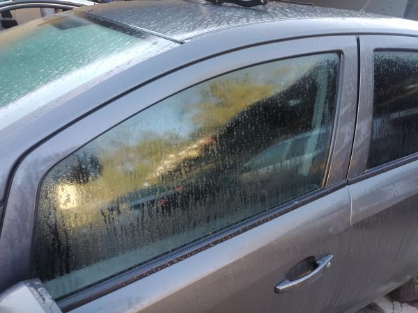 Vidro porta frente esquerda