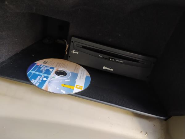 Auto Radio GPS (20270761).