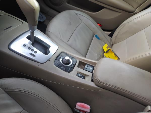 Apoio de braço (20270770).