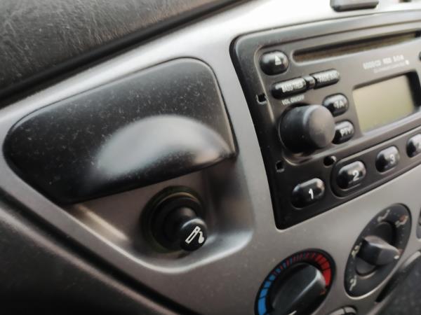 Cinzeiro frente (20272128).