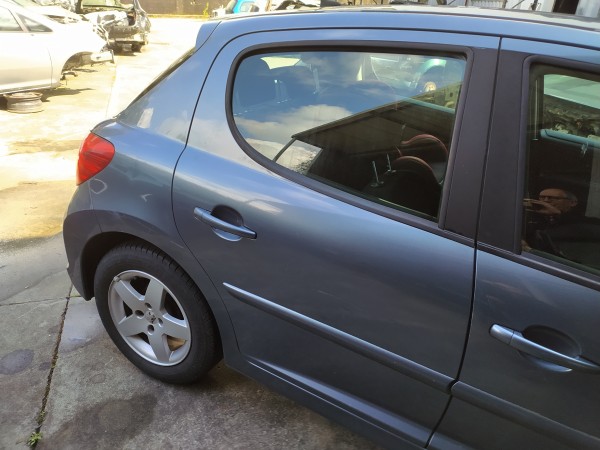 Vidro porta tras direita (20274826).