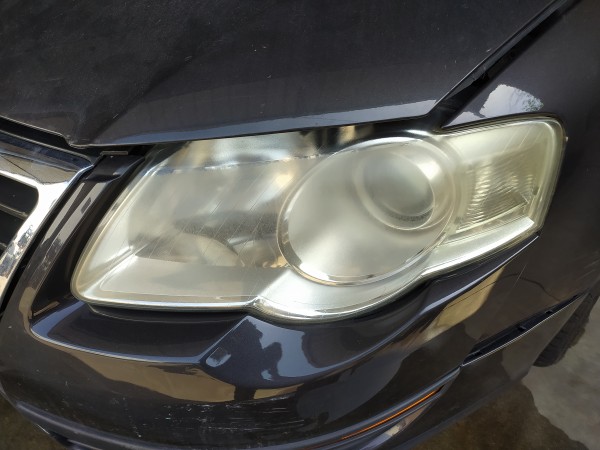 Farol esquerdo (20275137).