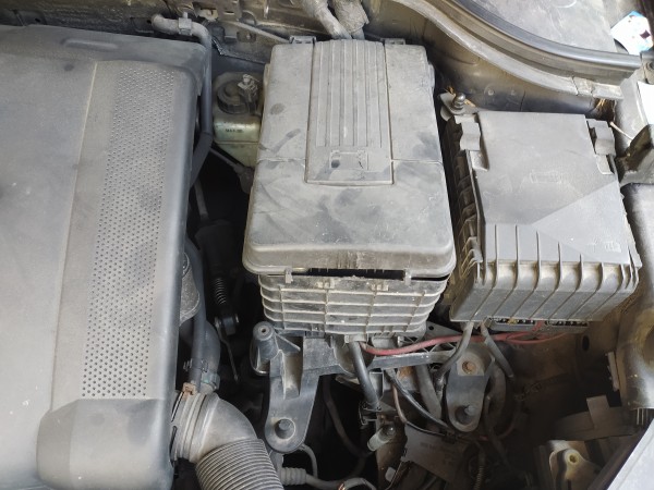 Caixa bateria (20275141).