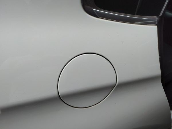 Porta de combustivel (20275327).