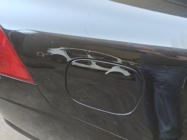 Porta de combustivel (20276135).