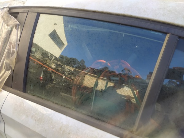 Vidro porta tras esquerda (20276682).