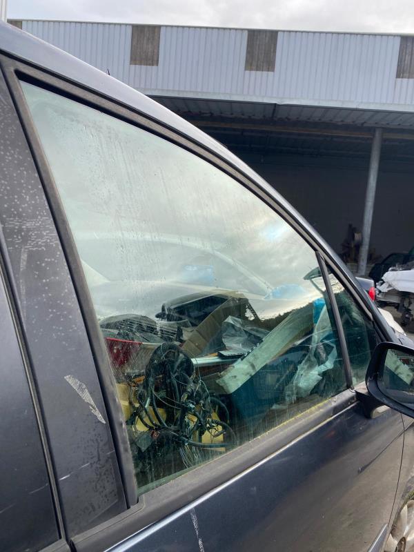 Vidro porta frente direita (20276705).