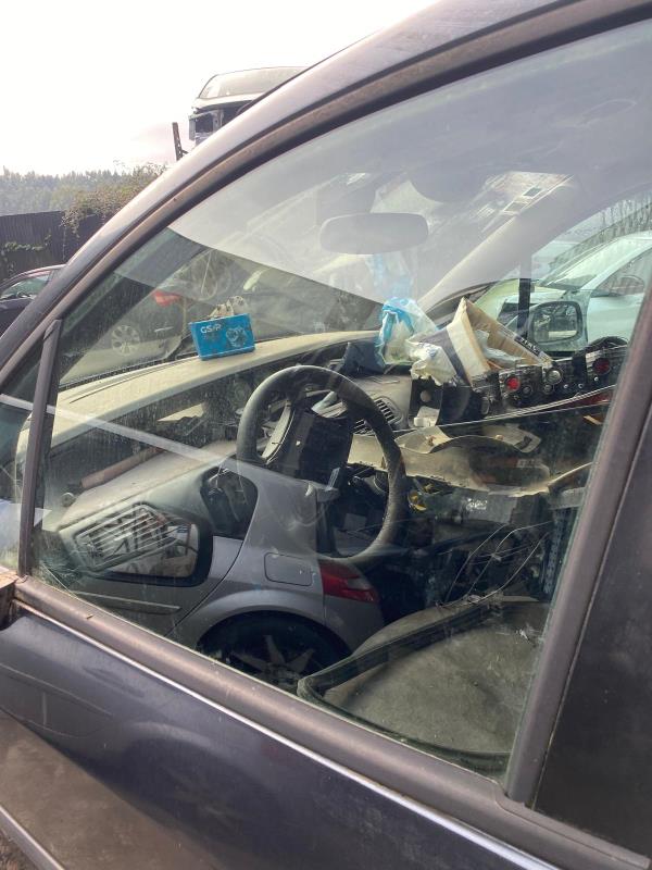 Vidro porta frente esquerda (20276706).