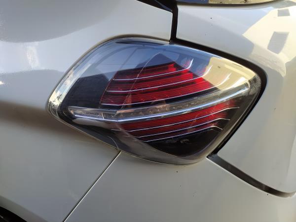 Farolim tras esquerdo mala (20276707).