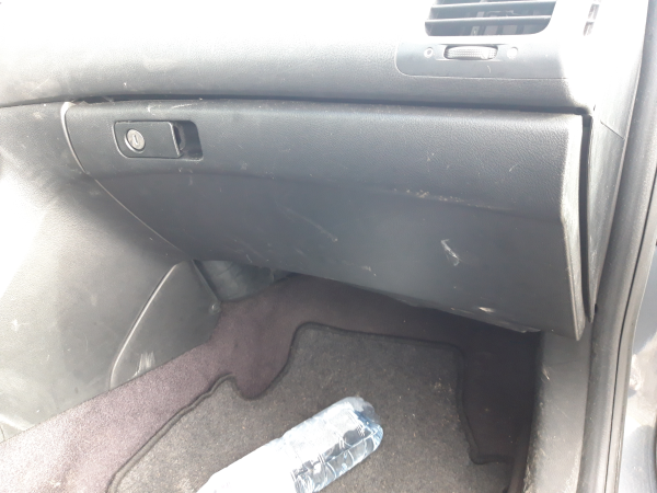 Porta Luvas (20224153).