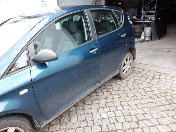 Porta frente esquerda (20226530).