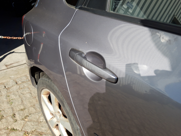 Puxador tras direito (20232280).