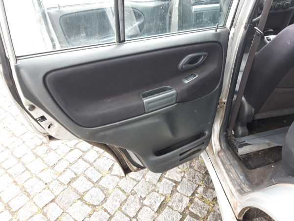 Quartela tras esquerda (20232564).