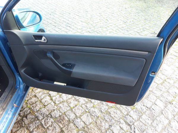 Quartela frente direita (20234061).