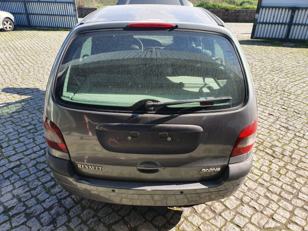 Para choques traseiro (20236326).