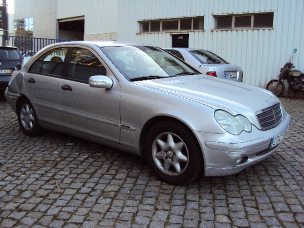 Porta tras direita (105900).