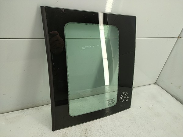 Vidro lateral painel tras direito (20275485).