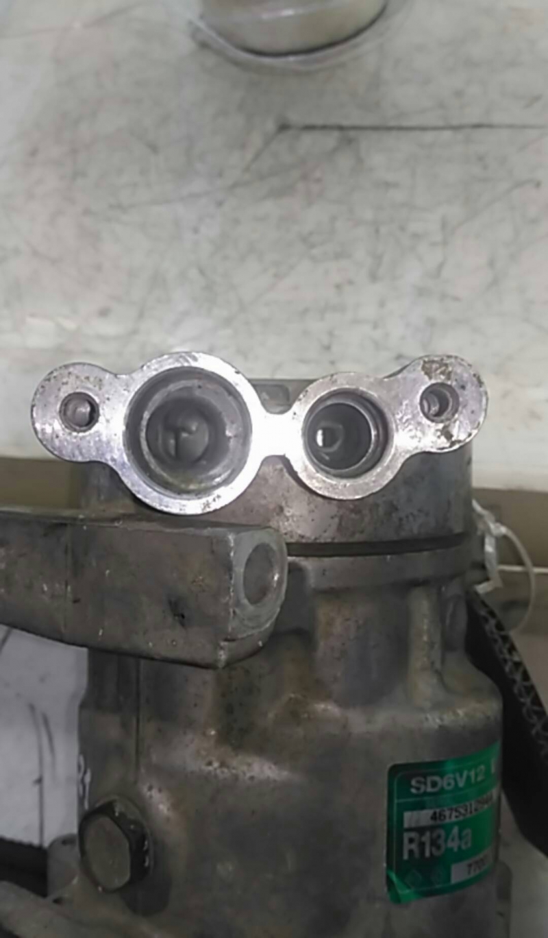 Compressor Ar condicionado (111236).